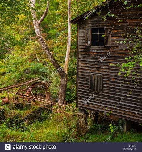 ARQUITECTURAS OLVIDADAS: MEYTRE GRIST MILL ARQUITECTURAS OLVIDADAS: MEYTRE GRIST MILL