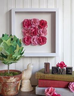 4 Cuadros decorativos con flores hechas de fieltro y papel