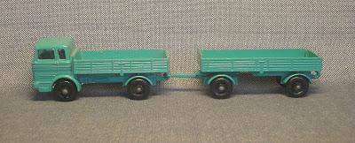 Camión y acoplado de Matchbox Camión y acoplado de Matchbox