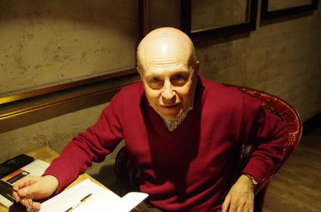 Encuentro con Javier Lostalé por su libro de poesía Cielo Encuentro con Javier Lostalé por su libro de poesía Cielo