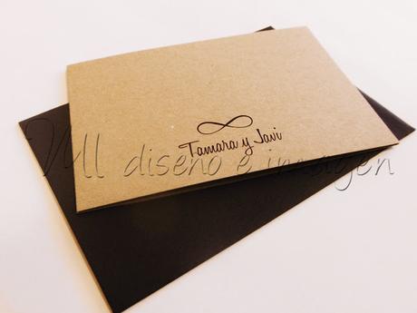 Invitaciones de boda kraft con temática dibujos animados Invitaciones de boda kraft con temática dibujos animados