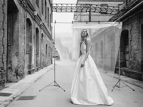 Los grandes volúmenes y el tul son los protagonistas de la colección Novias Haute Couture Tot-Hom 2018