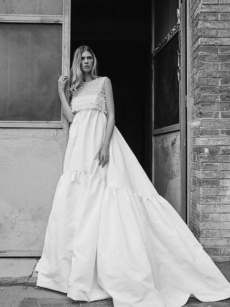 Los grandes volúmenes y el tul son los protagonistas de la colección Novias Haute Couture Tot-Hom 2018