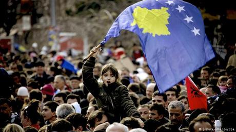 KOSOVO: décimo aniversario de su Declaración unilateral de independencia.