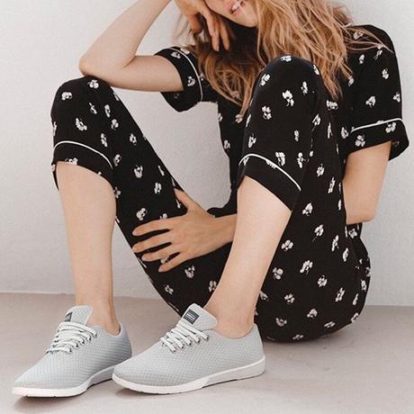 Deportivas en la ciudad: ¿de diseño minimal o de diseño maxi?