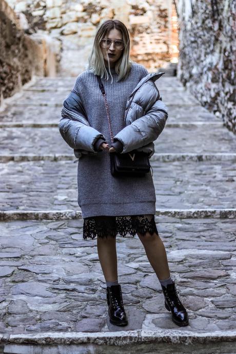 WOOL DRESS WITH LACE