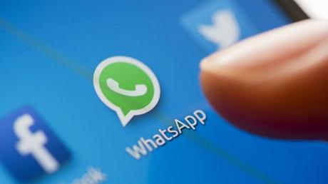 Transferir dinero desde WhatsApp Transferir dinero desde WhatsApp