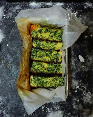 Kuku (o como viajar al lugares exóticos a través de la cocina) Kuku (o como viajar al lugares exóticos a través de la cocina)