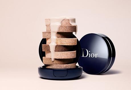 Tez Fresca, Aterciopelada y Luminosa con Diorskin Forever Perfect Cushion