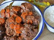 Rabo ternera vino tinto verduras