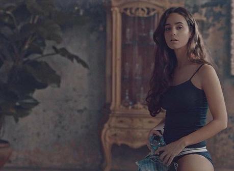 La imagen puede contener: 1 persona