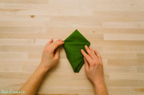 Servilletas con forma de árbol de navidad Servilletas con forma de árbol de navidad