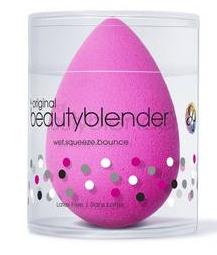 Esta esponjita causa furor Especial Maquillaje: Los 5 pinceles que más usarás. Que no te engañen.