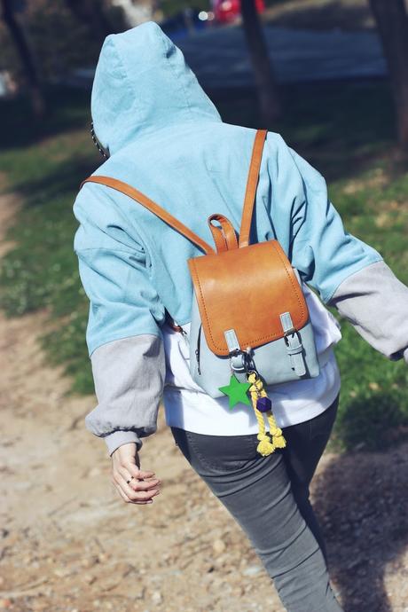 Con cazadora bicolor Con cazadora bicolor