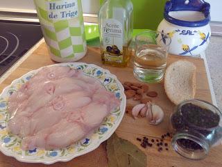 RAPE FRITO CON SALSA DE ALMENDRAS CON AROMA DE AZAFRAN