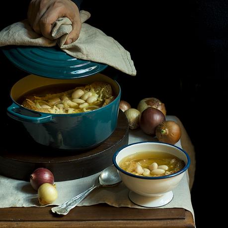 SOPA DE CEBOLLA EN COCOTTE