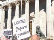 Pensionistas frente Congreso.