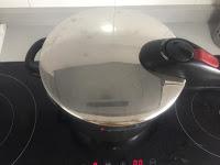 GUISO DE MAGRO DE CERDO Y ALCACHOFAS