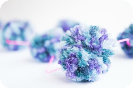 DIY: Guirnalda de pompones