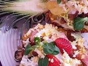 Piña rellena ensalada jamón