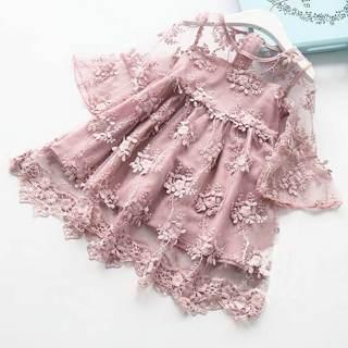 CONOCIENDO A POPREAL Vestido de encaje agraciado de la manga flare