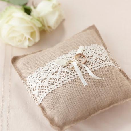 Decoración de Eventos con Arpillera o Tela de Saco Decoración de Eventos con Arpillera o Tela de Saco