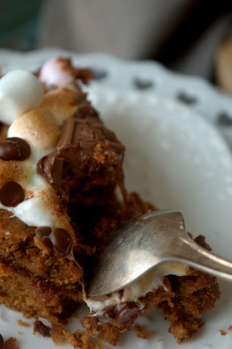 Galleta en sartén con chispas de chocolate y nubes #Asaltablogs