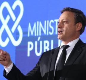 Procuraduría cita a general dijo fiscales venden droga en San Juan de la Maguana.