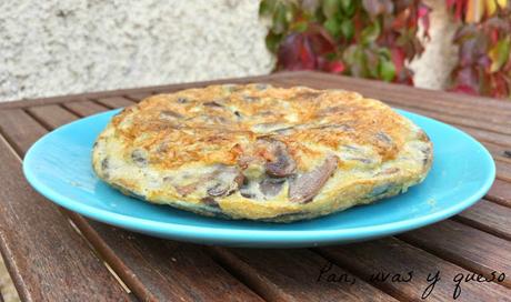 Tortilla de champiñones (tradicional o Thermomix)