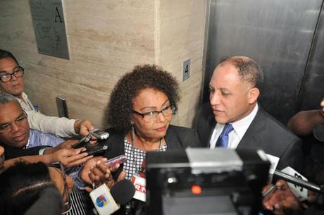 Fiscalía de Las Matas de Farfán niega fiscales vendan droga.