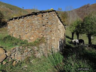 Las Chanas-Picu la Balsa-Picu'l Mofusu (Cuitu la Carisa)-Porciles-El Melón