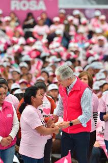 CON SALARIO ROSA MUJERES PUEDEN ESTUDIAR ALGÚN ARTE U OFICIO Y GENERAR MÁS INGRESOS: ALFREDO DEL MAZO
