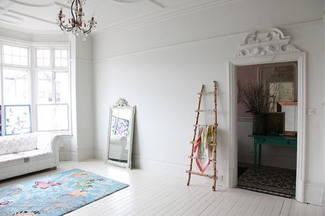 vivienda londres estilo rústico nórdico estilo boho decoración interiores decoración en blanco decoración colores country style decor casa de campo bohemian house 