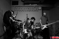 Tiger and Milk en Fotomatón Bar