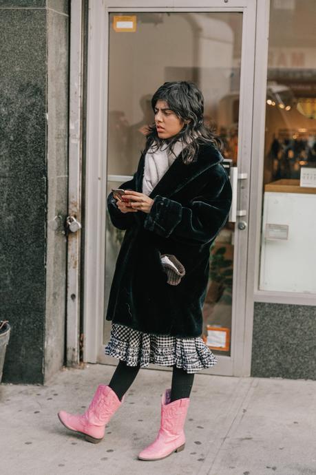 NYFW FALL 18/19 STREET STYLE VAQUERA