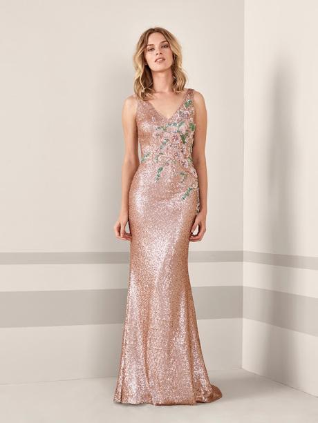 La nueva colección de Fiesta 2019 de Pronovias va dirigida a una mujer elegante, sofisticada y selecta