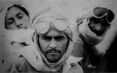 Arturo Pérez Reverte: “Sobrios, buenos conocedores del desierto y, ahora, bien armados, los saharauis son magníficos luchadores”