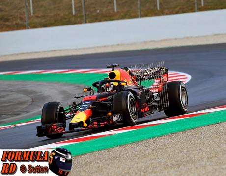 Max Verstappen se estrena en el RB14 en el día 2 de test en Barcelona