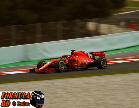 Ferrari muestra su poder en Barcelona pese a las bajas temperaturas del trazado