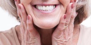 La importancia de la crema fijadora de dentaduras