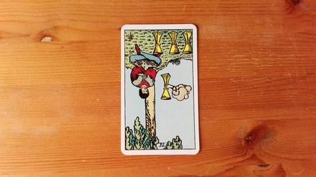 cuatro de copas tarot