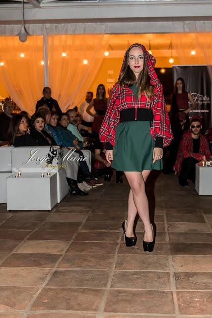 desfile en Amber plaza