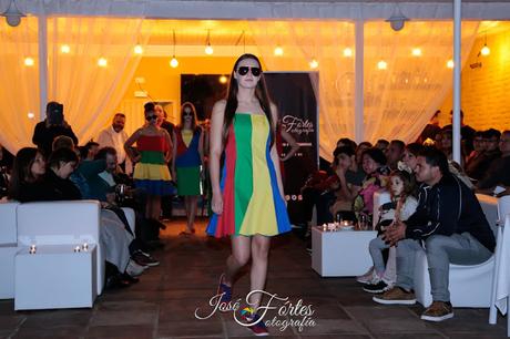 desfile en Amber plaza