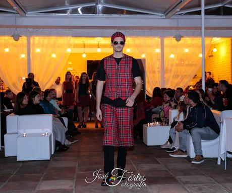 desfile en Amber plaza