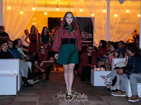 desfile en Amber plaza