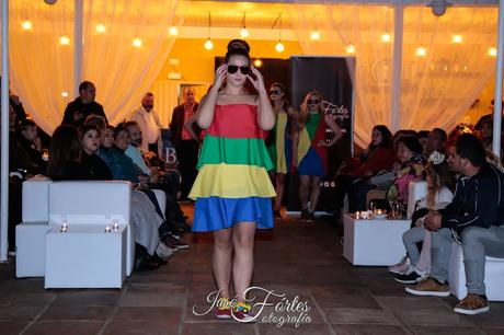 desfile en Amber plaza