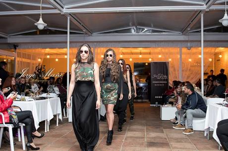 desfile en Amber plaza