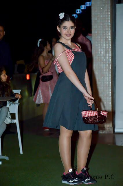 desfile en hotel room larios 2016