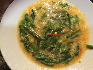 TORTILLA DE ESPÁRRAGOS VERDES