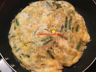 TORTILLA DE ESPÁRRAGOS VERDES